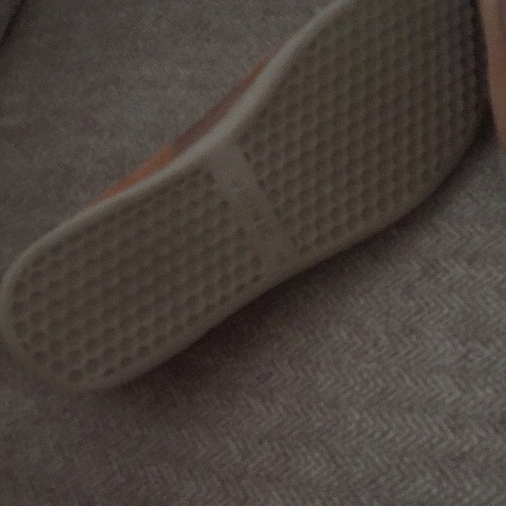 Vionic shoes - Picture 4 of 14